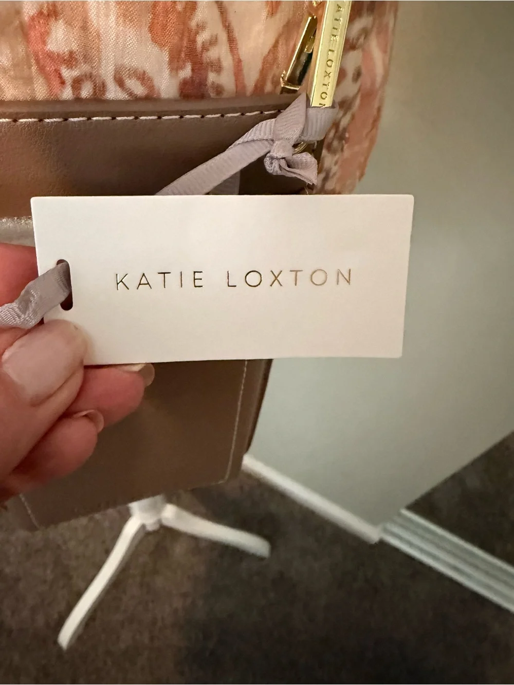 Katie Loxton compact taupe